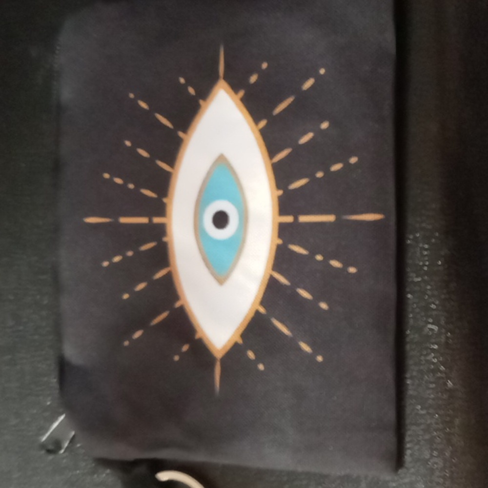 EVIL EYE CARD HOLDER/COIN PURSE/COSMETIC KEY FOB ZIP TOP SURPRISE INSIDE 5X4